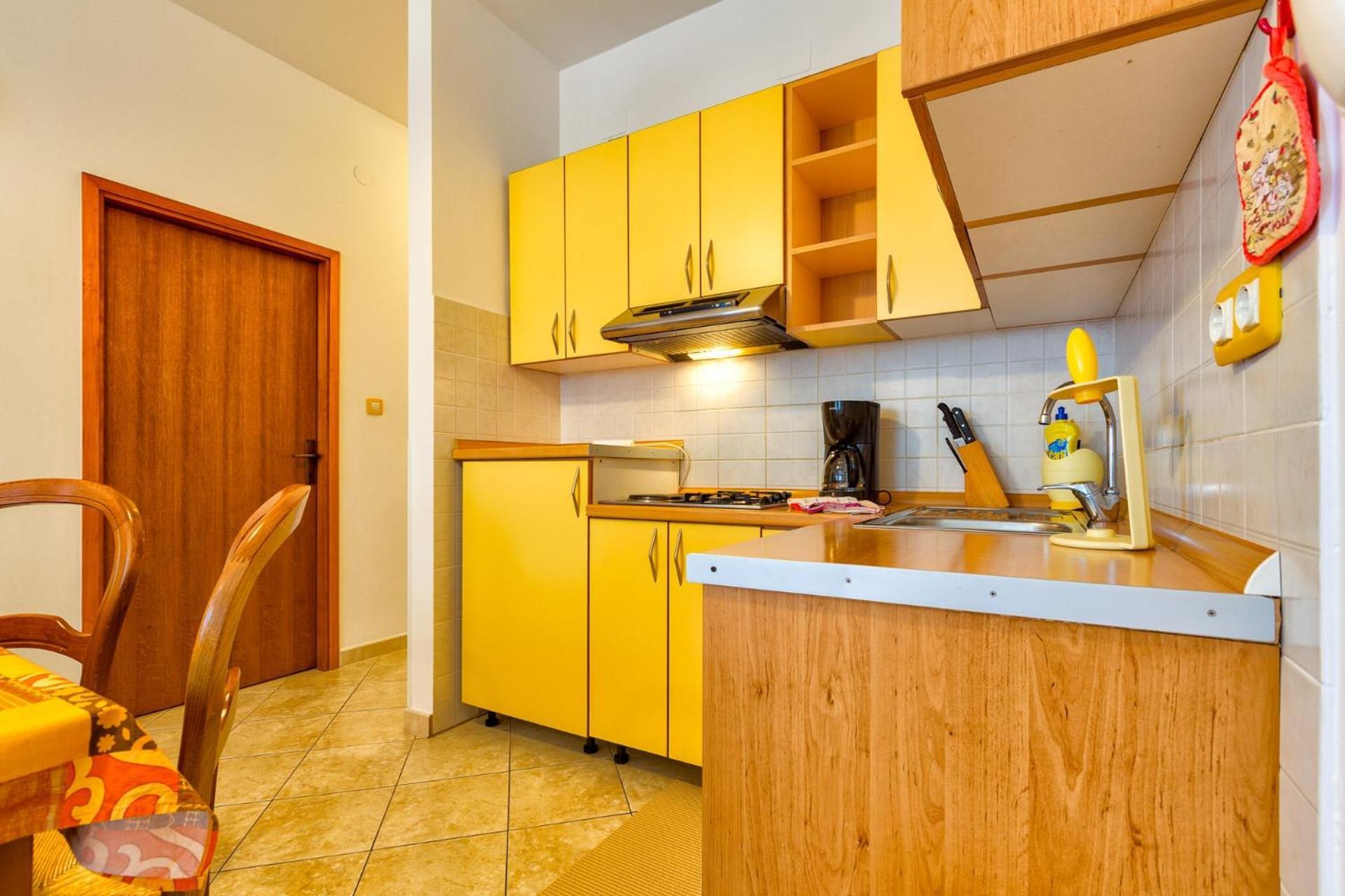 Apartments With A Parking Space Мали-Лошинь Номер фото