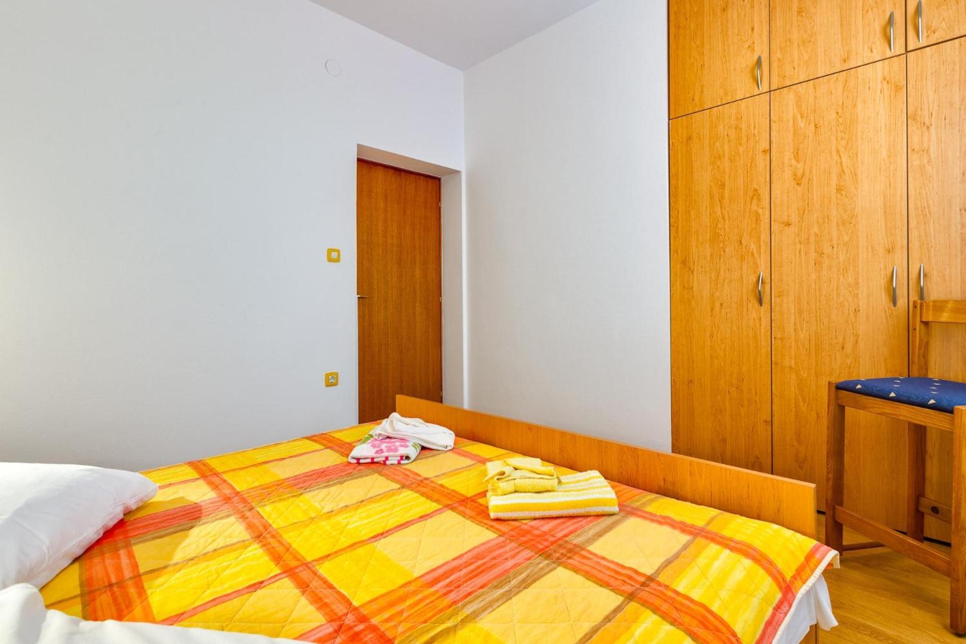 Apartments With A Parking Space Мали-Лошинь Номер фото