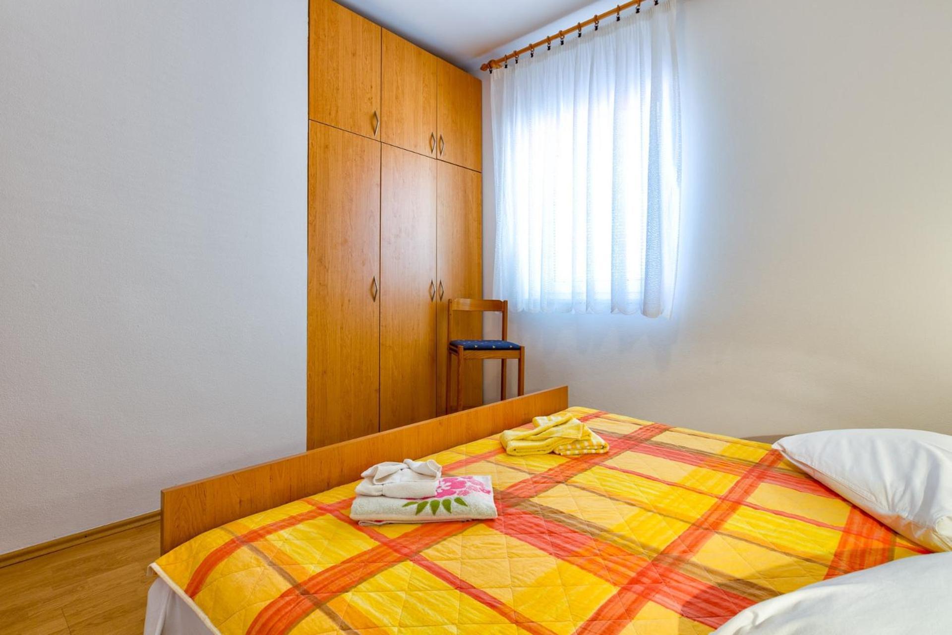 Apartments With A Parking Space Мали-Лошинь Номер фото